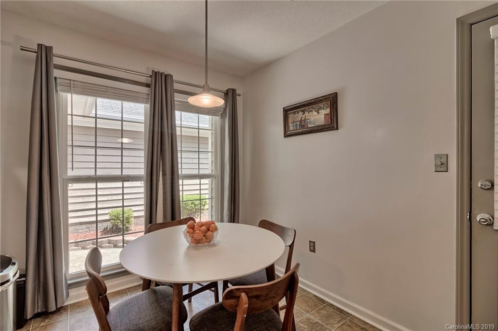 6221 Trysting Road, Unit 27 Charlotte, NC 28227 - Photo 7 of 36 Gallery Image 7