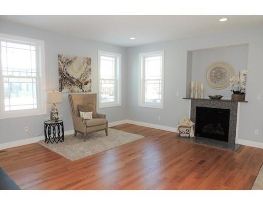 1545 Bay Street Springfield, MA 01109 - Photo 3 of 20 Gallery Image 3