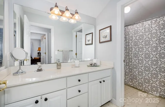 $479,900 | 6930 Reedy Creek Road, Charlotte, NC 28215