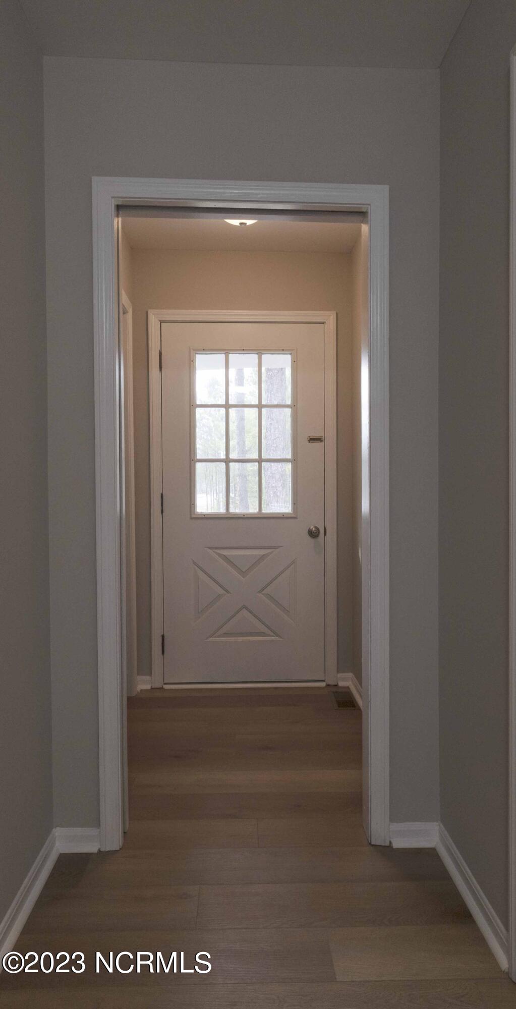 281 Foxfire Road Aberdeen, NC 28315 - Photo 5 of 45 Entry way