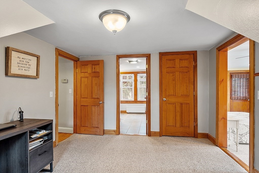 152 Whalom Road Lunenburg, MA 01462 - Photo 18 of 40