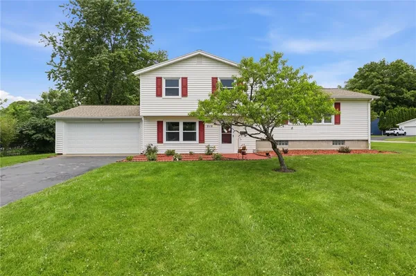 $374,900 | 210 Crandon Way, Brighton, NY 14618