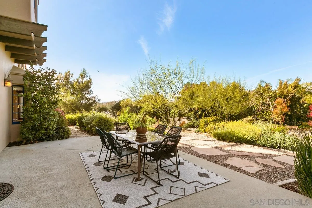 16309 Orchard Bend Road Poway, CA 92064 - Photo 17 of 66