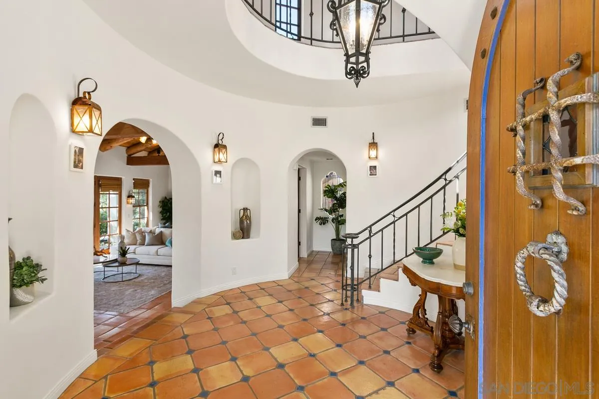 16309 Orchard Bend Road Poway, CA 92064 - Photo 33 of 66 a view of an entryway with wooden floor