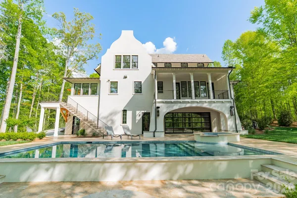 $3,250,000 | 1052 Ventosa Drive, Denver, NC 28037
