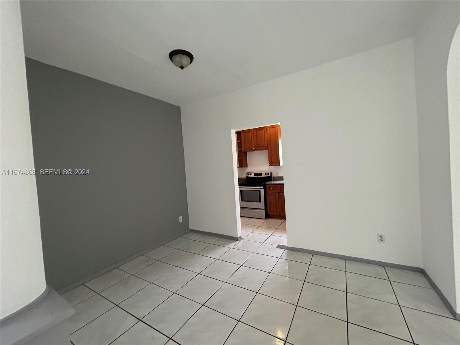 15 Northeast 70th Street Miami, FL 33138 - Photo 7 of 17