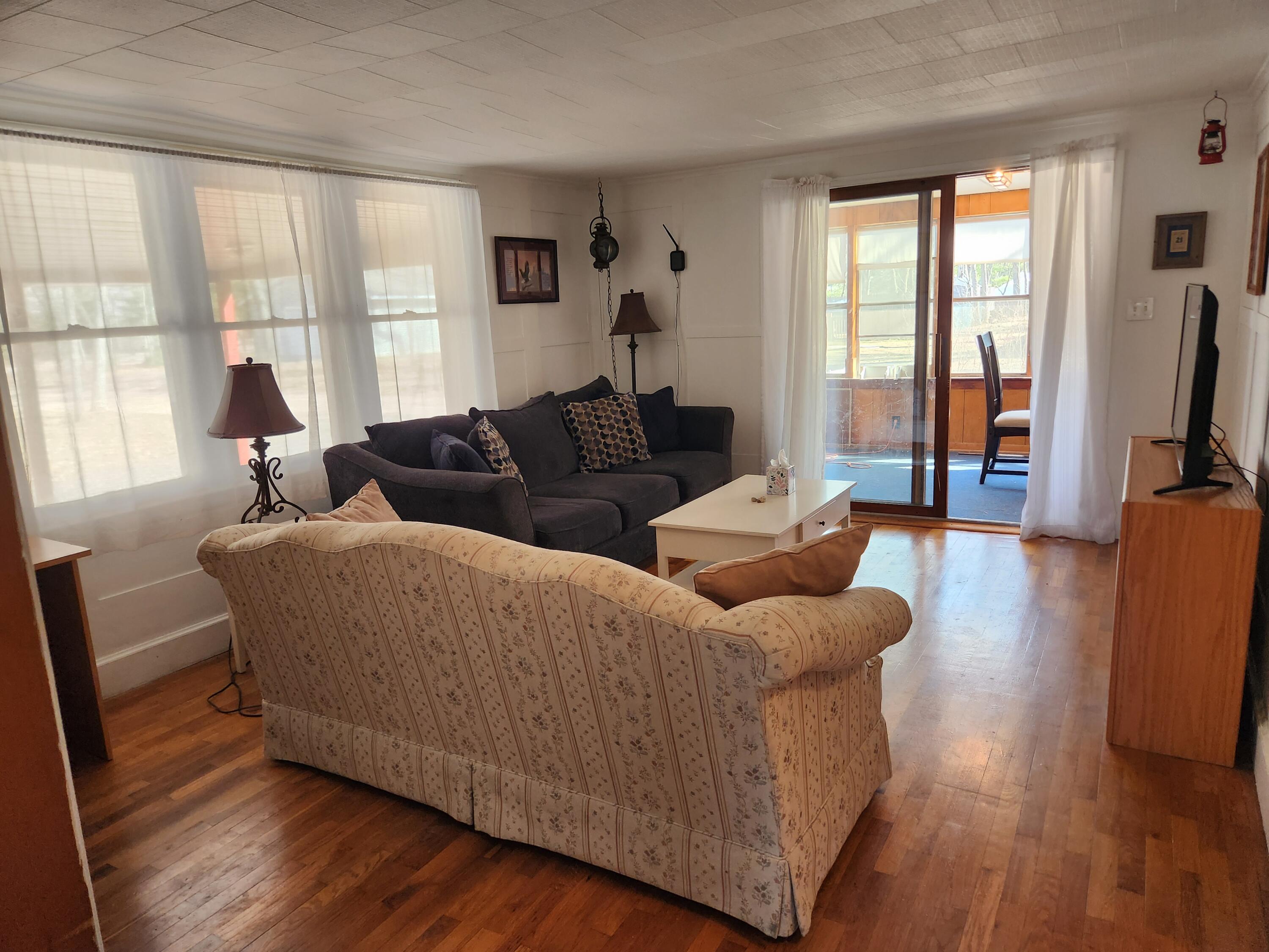 8024 West Hemlock Avenue Baldwin, MI 49304 - Photo 6 of 21 20260407_164306
