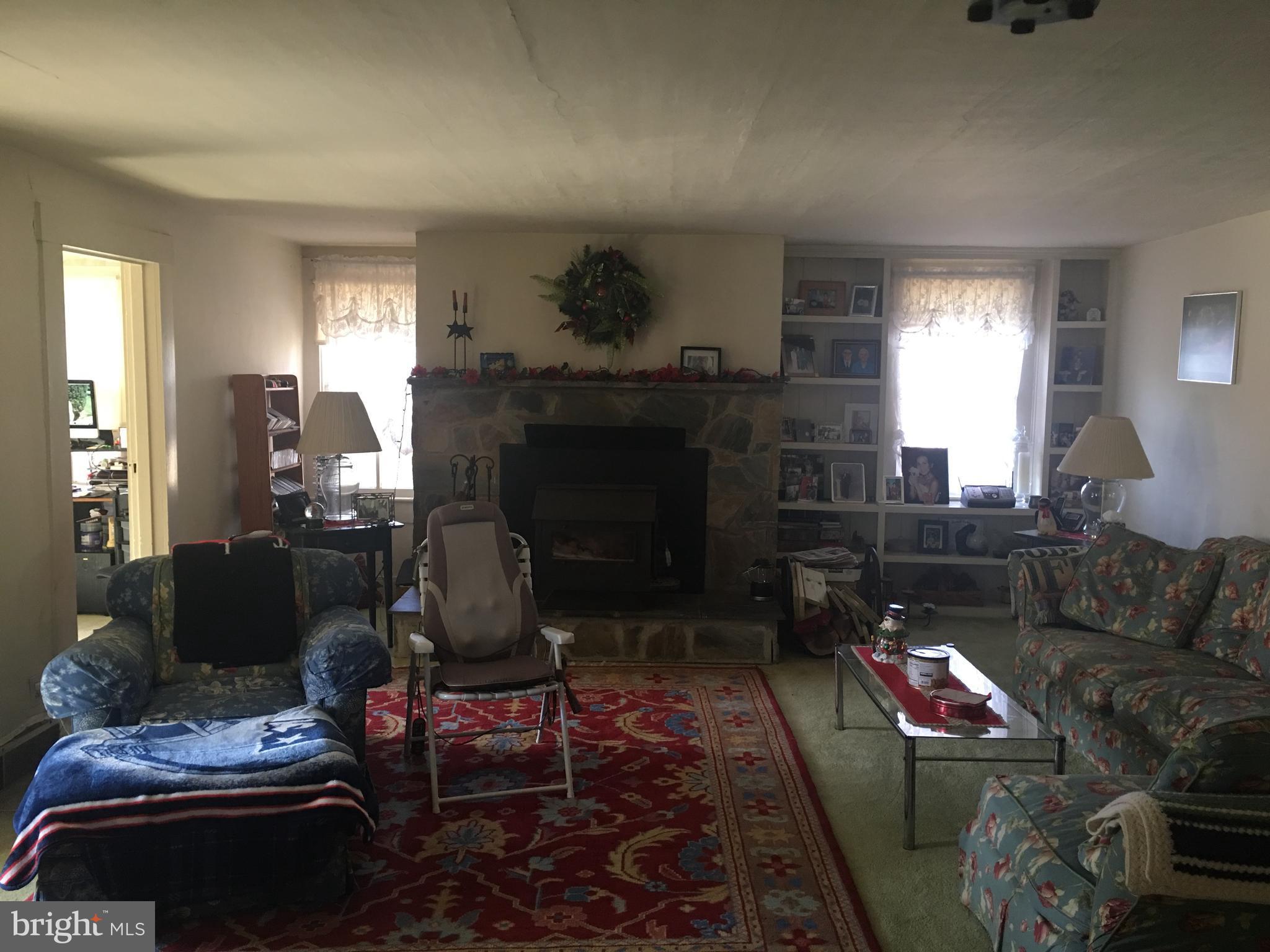 3381 Sage Road Markham, VA 22643 - Photo 28 of 28 Living Room