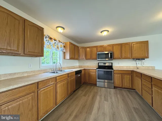 $565,000 | 3902 Bayview Drive, Chesapeake Beach, MD 20732