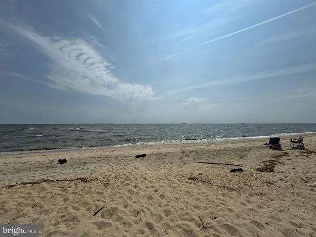 $565,000 | 3902 Bayview Drive, Chesapeake Beach, MD 20732