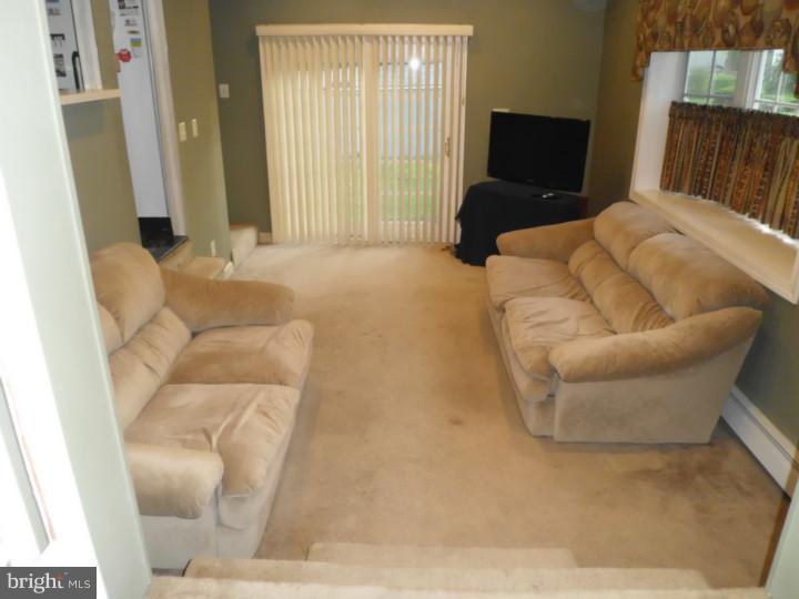 1228 Rices Mill Road Wyncote, PA 19095 - Photo 8 of 25 Family Room