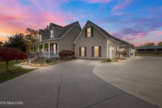 $890,000 | 307 Idlewild Drive, White Pine, TN 37890