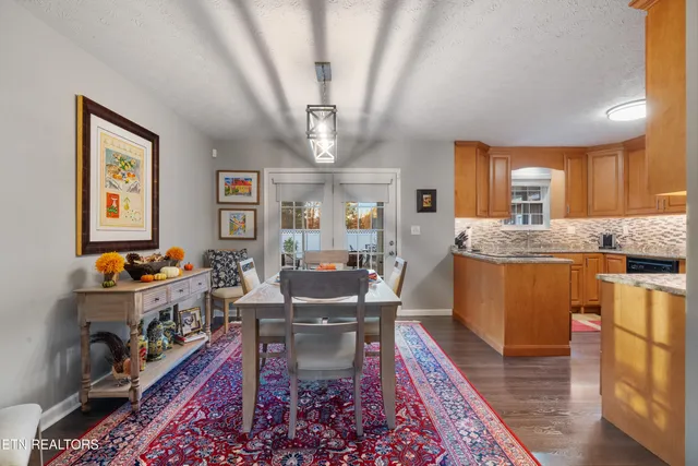 $890,000 | 307 Idlewild Drive, White Pine, TN 37890