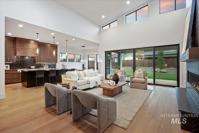 $1,129,900 | 9967 West Bouvardia Street, Star, ID 83669