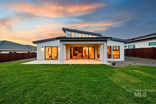 $1,129,900 | 9967 West Bouvardia Street, Star, ID 83669