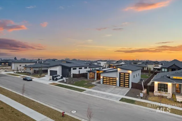 $1,129,900 | 9967 West Bouvardia Street, Star, ID 83669