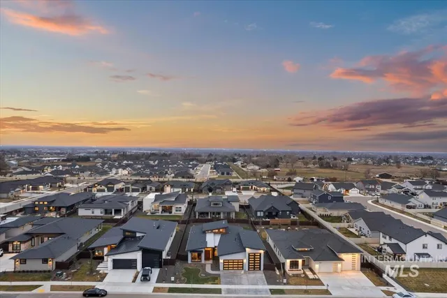 $1,129,900 | 9967 West Bouvardia Street, Star, ID 83669