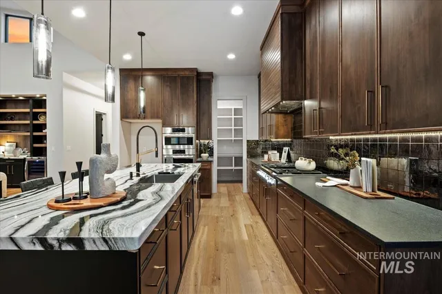 $1,129,900 | 9967 West Bouvardia Street, Star, ID 83669