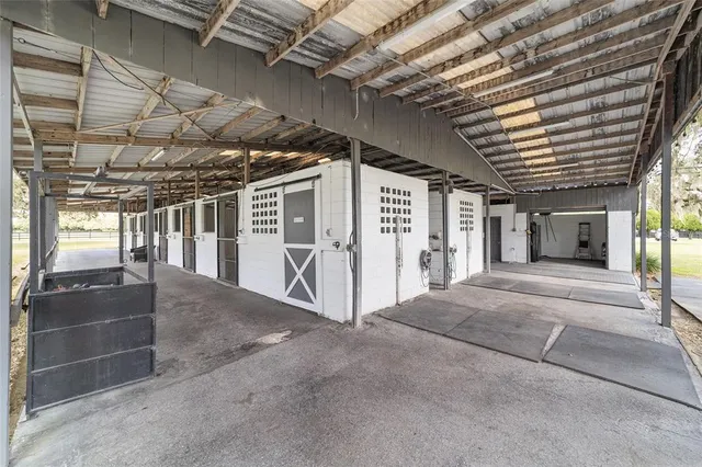 $2,395,000 | 12943 County Road 245 East, Oxford, FL 34484