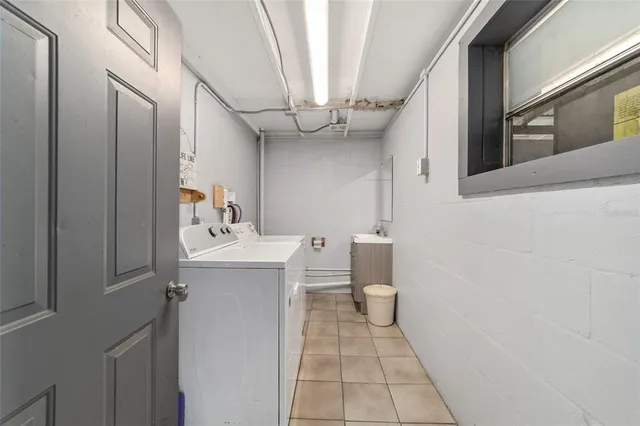 $2,395,000 | 12943 County Road 245 East, Oxford, FL 34484