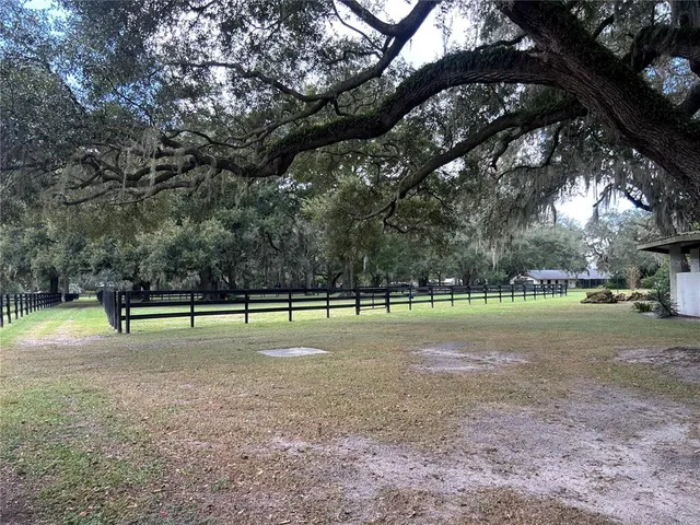 $2,395,000 | 12943 County Road 245 East, Oxford, FL 34484