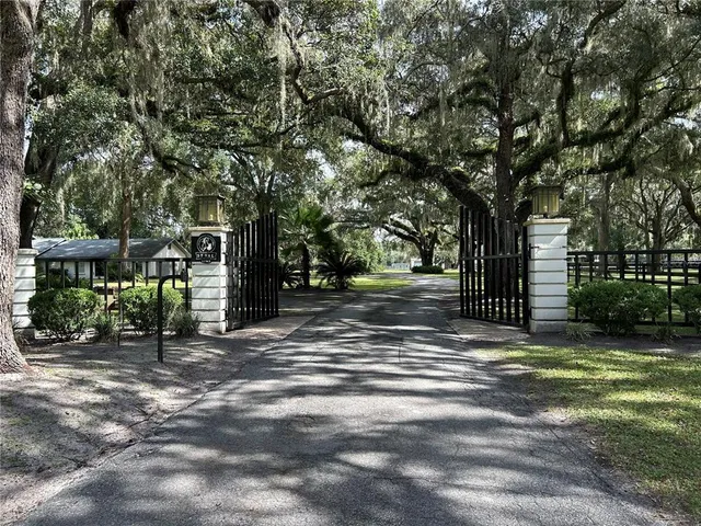 $2,395,000 | 12943 County Road 245 East, Oxford, FL 34484