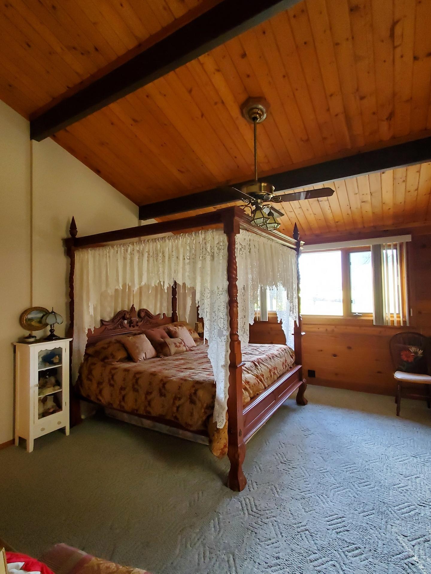 1275 Kubli Road Grants Pass, OR 97527 - Photo 13 of 21 BEDROOM 2