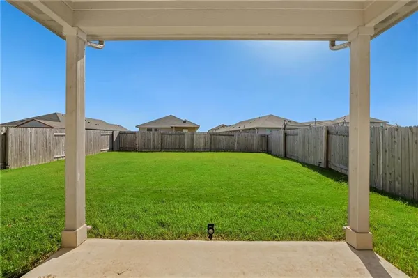 $2,195 | 136 Tucana Street, Georgetown, TX 78628