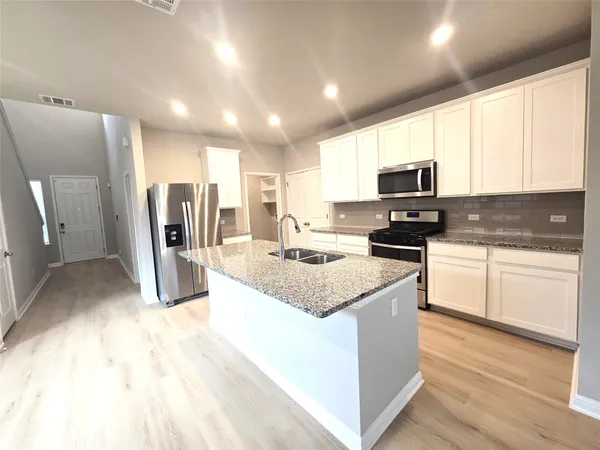 $2,195 | 136 Tucana Street, Georgetown, TX 78628