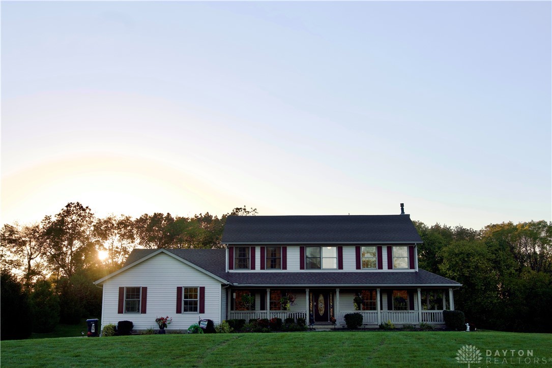 6421 Moorefield Road Springfield, OH 45502 - Photo 1 of 62