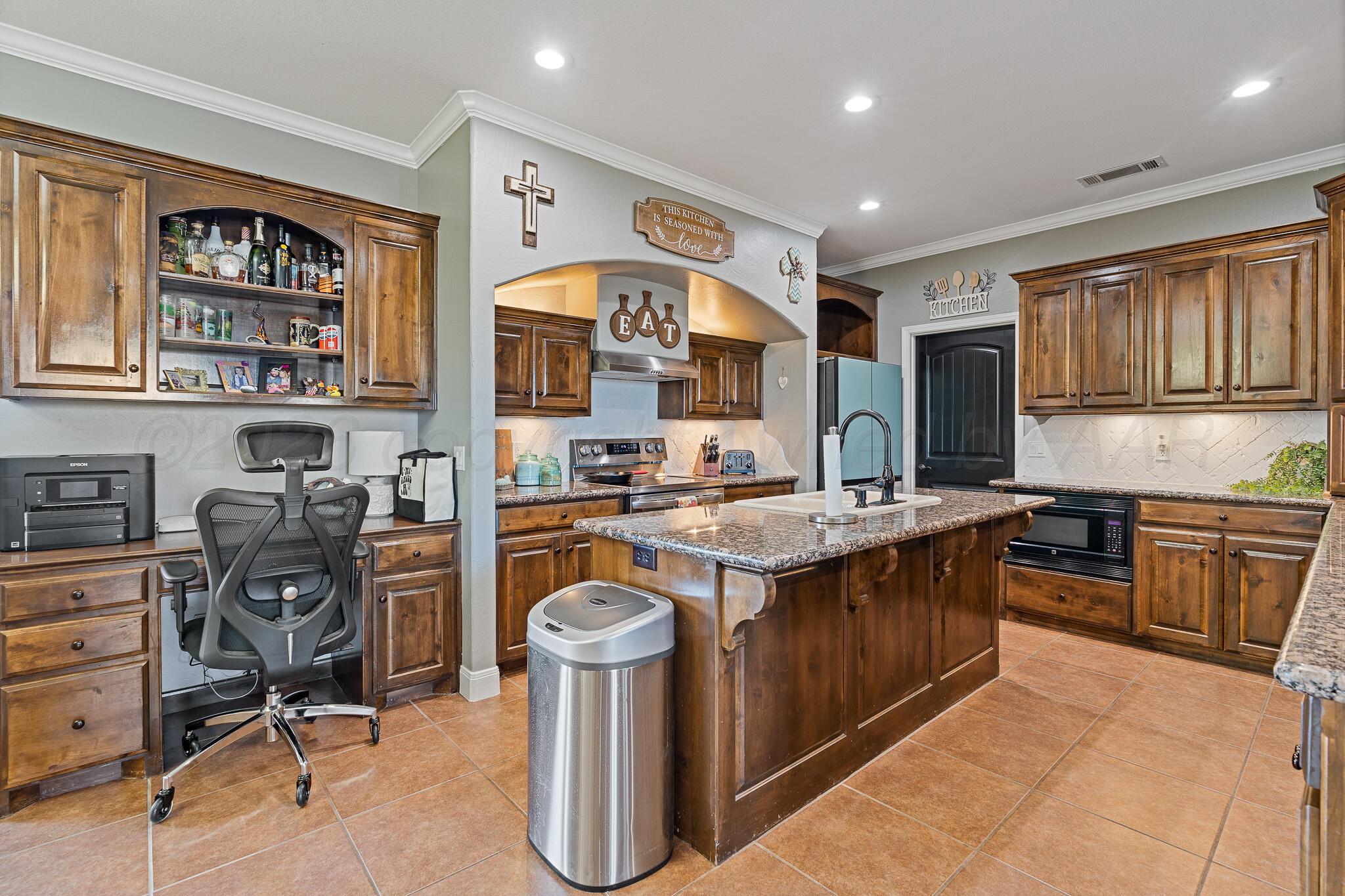 3809 Arden Road Amarillo, TX 79118 - Photo 7 of 28 3809 Arden Road -21