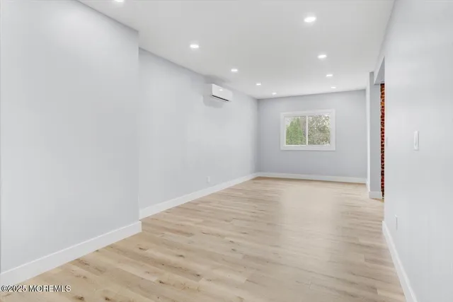 $599,999 | 1709 48th Street, North Bergen, NJ 07047