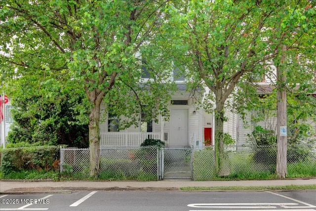 $599,999 | 1709 48th Street, North Bergen, NJ 07047