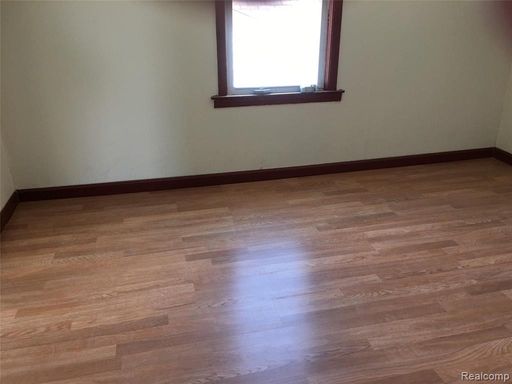 8439 Toepfer Road Warren, MI 48089 - Photo 10 of 13