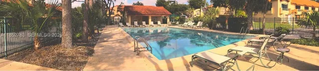 $430,000 | 10170 Southwest 77th Court, Miami, FL 33156