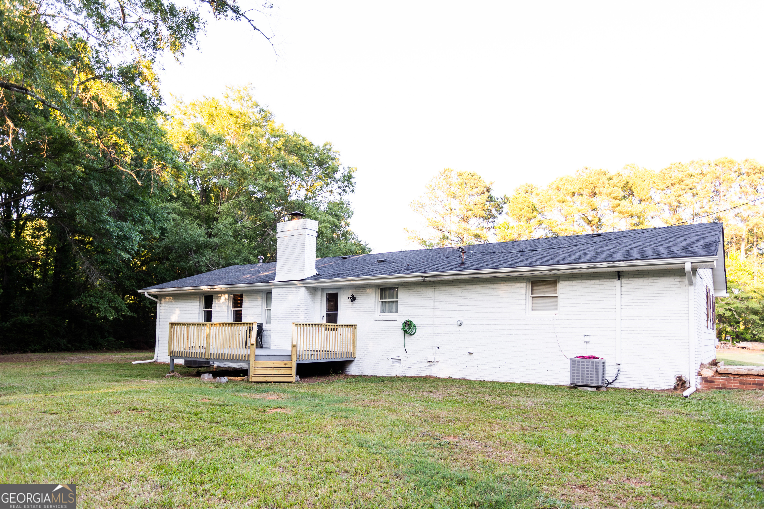 1585 Flat Rock Road Covington, GA 30014 - Photo 36 of 48 a front view of house with yard