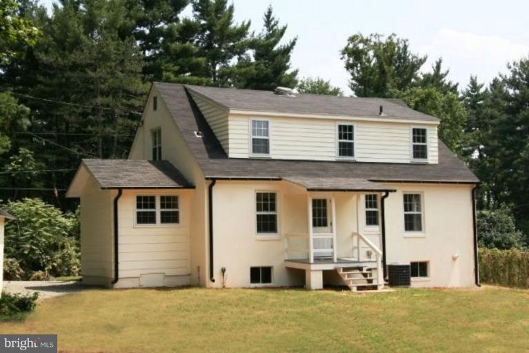 18165 Sands Road Purcellville, VA 20132 - Photo 19 of 21 Exterior #2