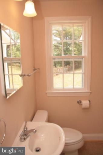 18165 Sands Road Purcellville, VA 20132 - Photo 9 of 21 Master Bath #2