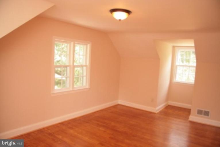 18165 Sands Road Purcellville, VA 20132 - Photo 10 of 21 Bedroom #2