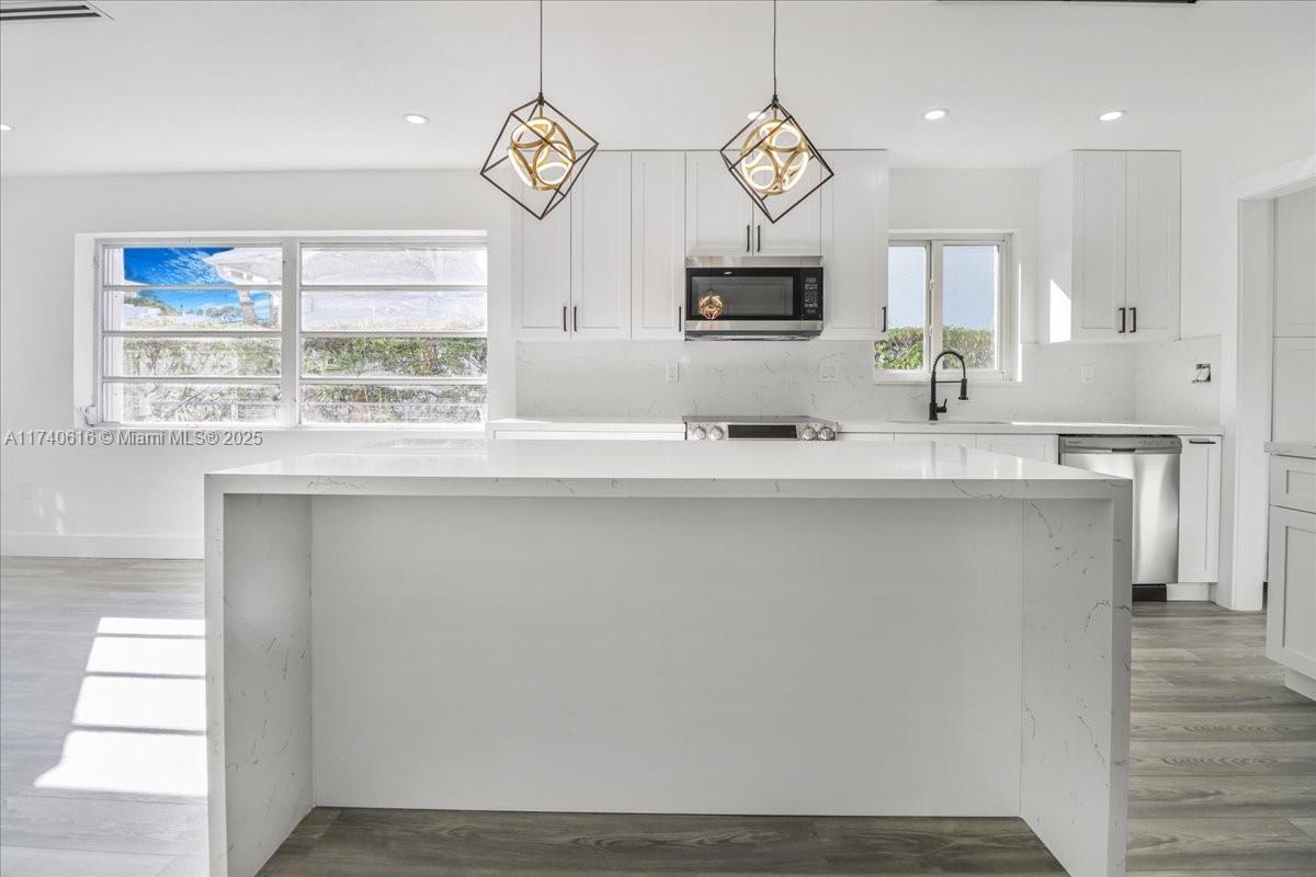 1686 Southwest 12th Street Miami, FL 33135 - Photo 11 of 44 Gallery Image 11