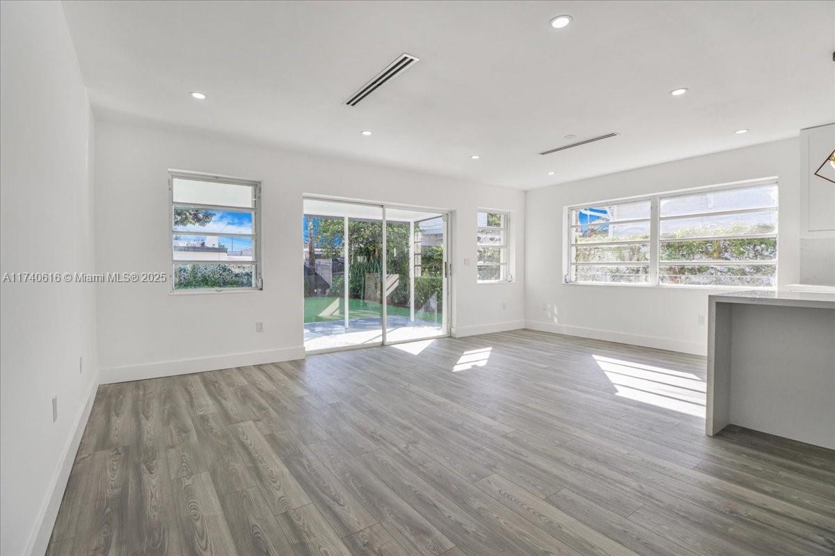 1686 Southwest 12th Street Miami, FL 33135 - Photo 16 of 44 Gallery Image 16