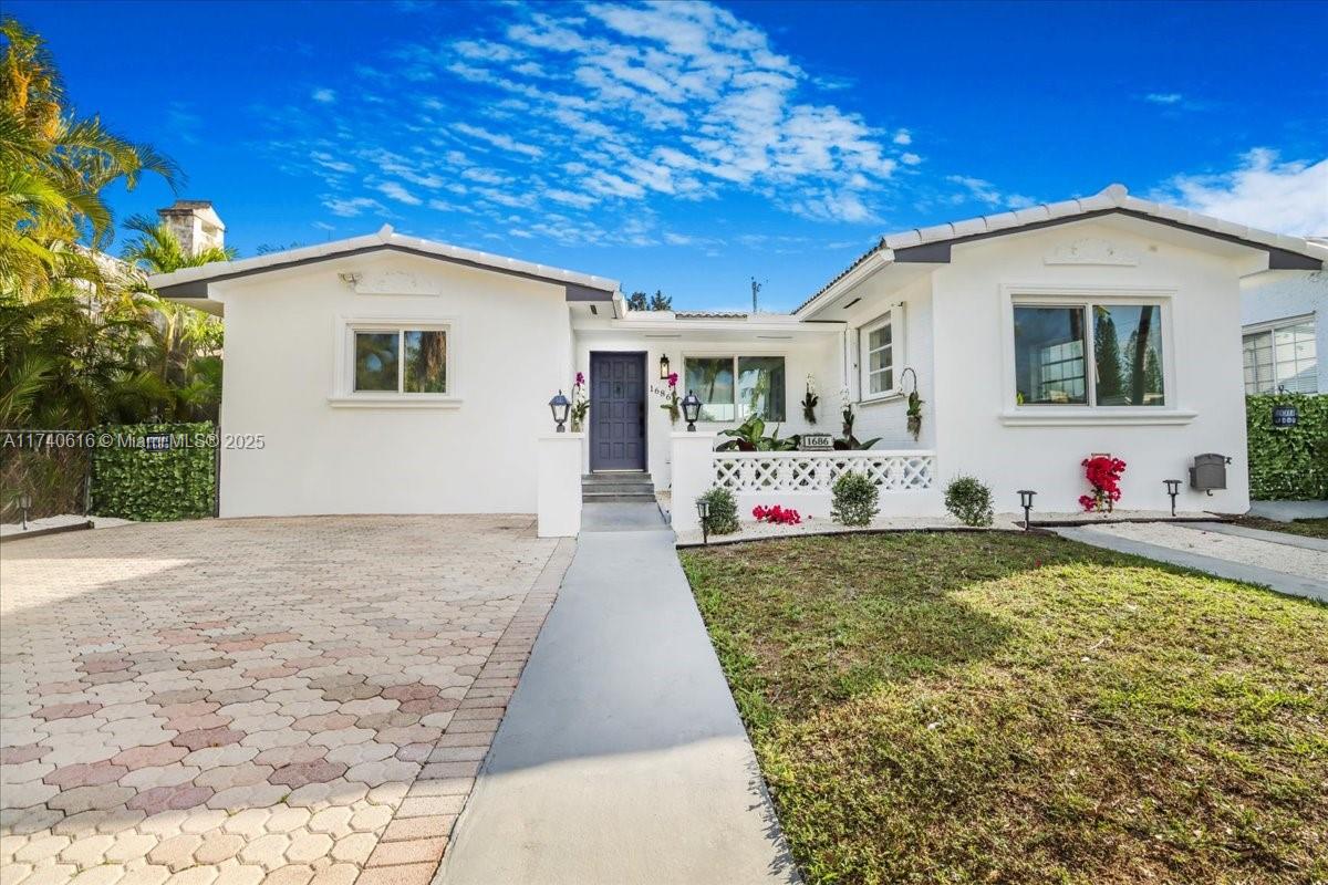 1686 Southwest 12th Street Miami, FL 33135 - Photo 4 of 44 Gallery Image 4