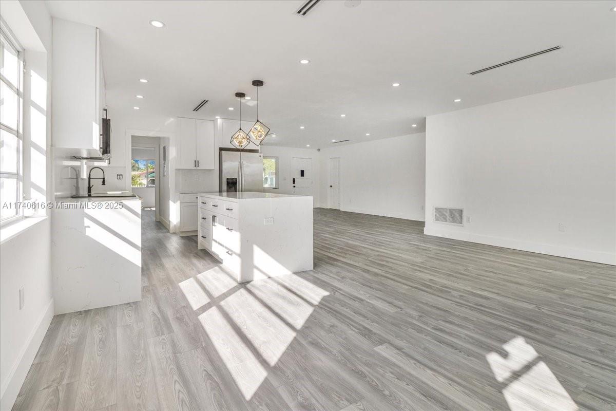 1686 Southwest 12th Street Miami, FL 33135 - Photo 10 of 44 Gallery Image 10
