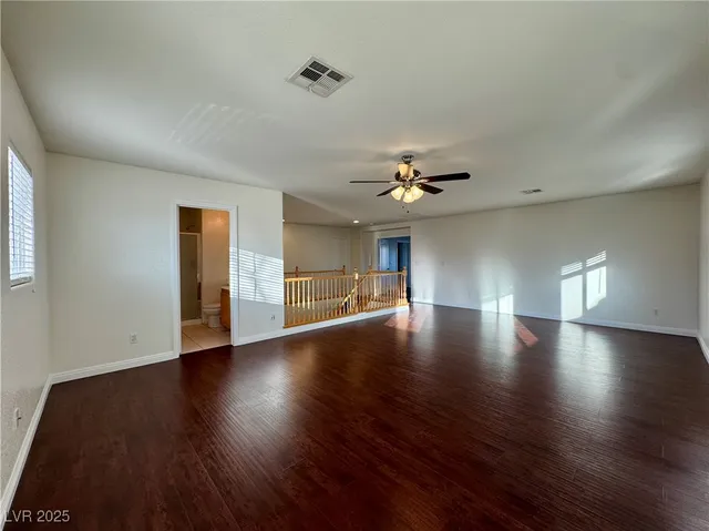 $2,900 | 3028 Teal Beach Court, Las Vegas, NV 89117