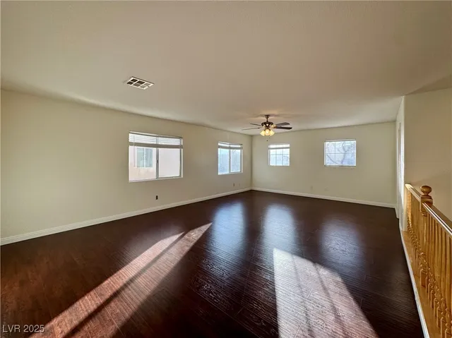 $2,900 | 3028 Teal Beach Court, Las Vegas, NV 89117