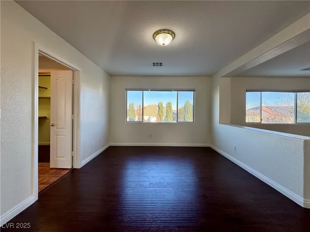 $2,900 | 3028 Teal Beach Court, Las Vegas, NV 89117