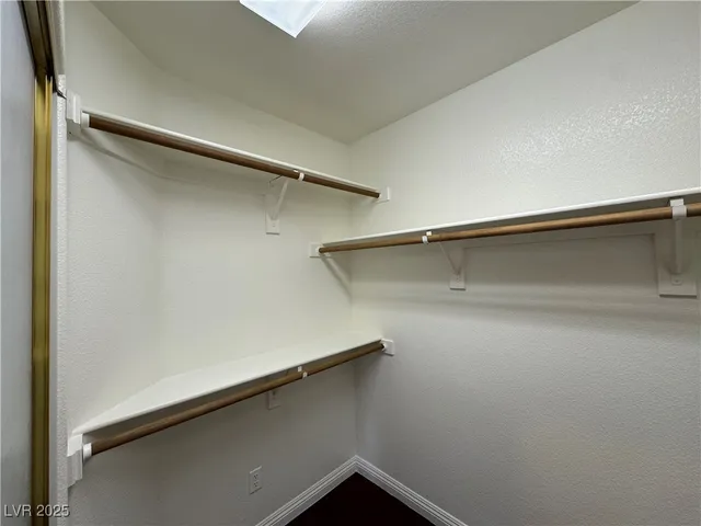 $2,900 | 3028 Teal Beach Court, Las Vegas, NV 89117