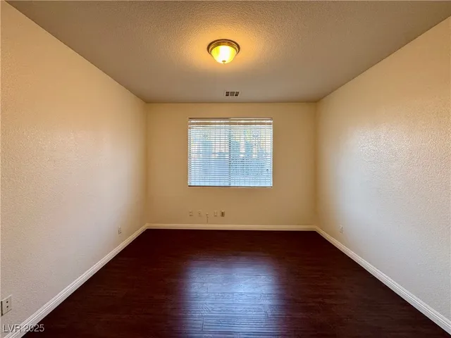 $2,900 | 3028 Teal Beach Court, Las Vegas, NV 89117