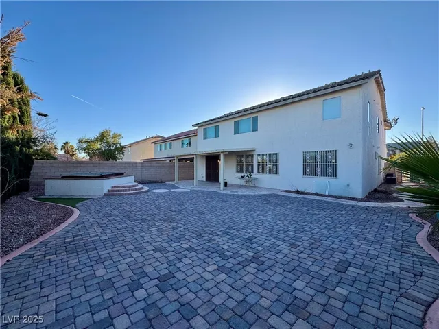 $2,900 | 3028 Teal Beach Court, Las Vegas, NV 89117