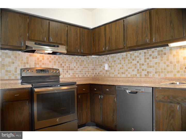 1101 Raintree Lane Malvern, PA 19355 - Photo 7 of 12 Gallery Image 7